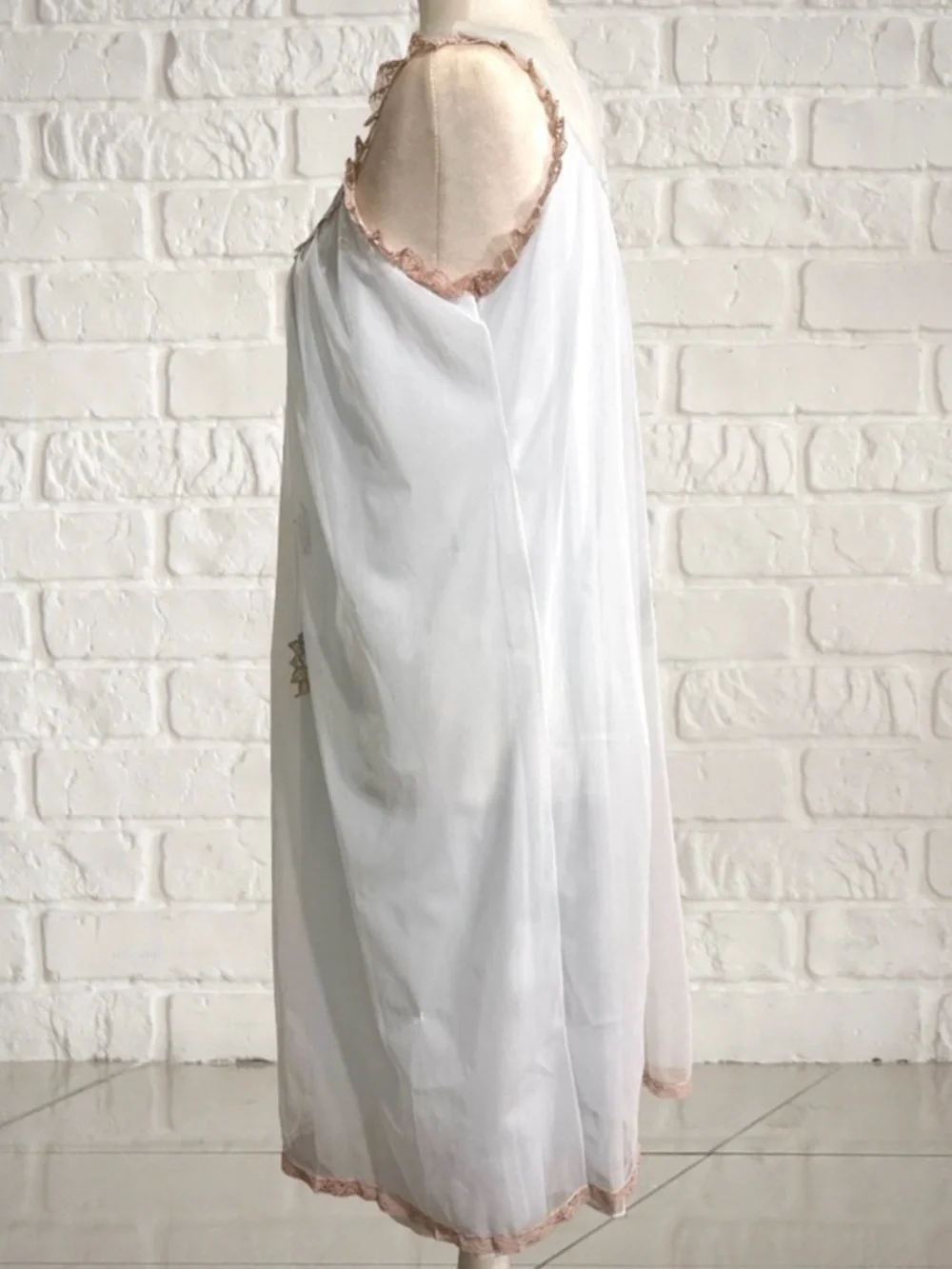 Vintage Aristocraft USA Made Sheer Nylon Nightgown Pale Blue Embroidered M - Picture 5 of 9